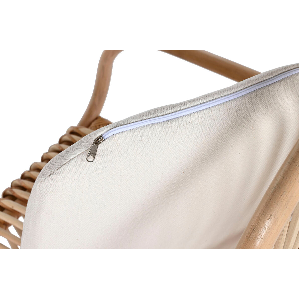 V5HD8D81CE1A1F40439A1ECB62E28C70C7AR4435204P7