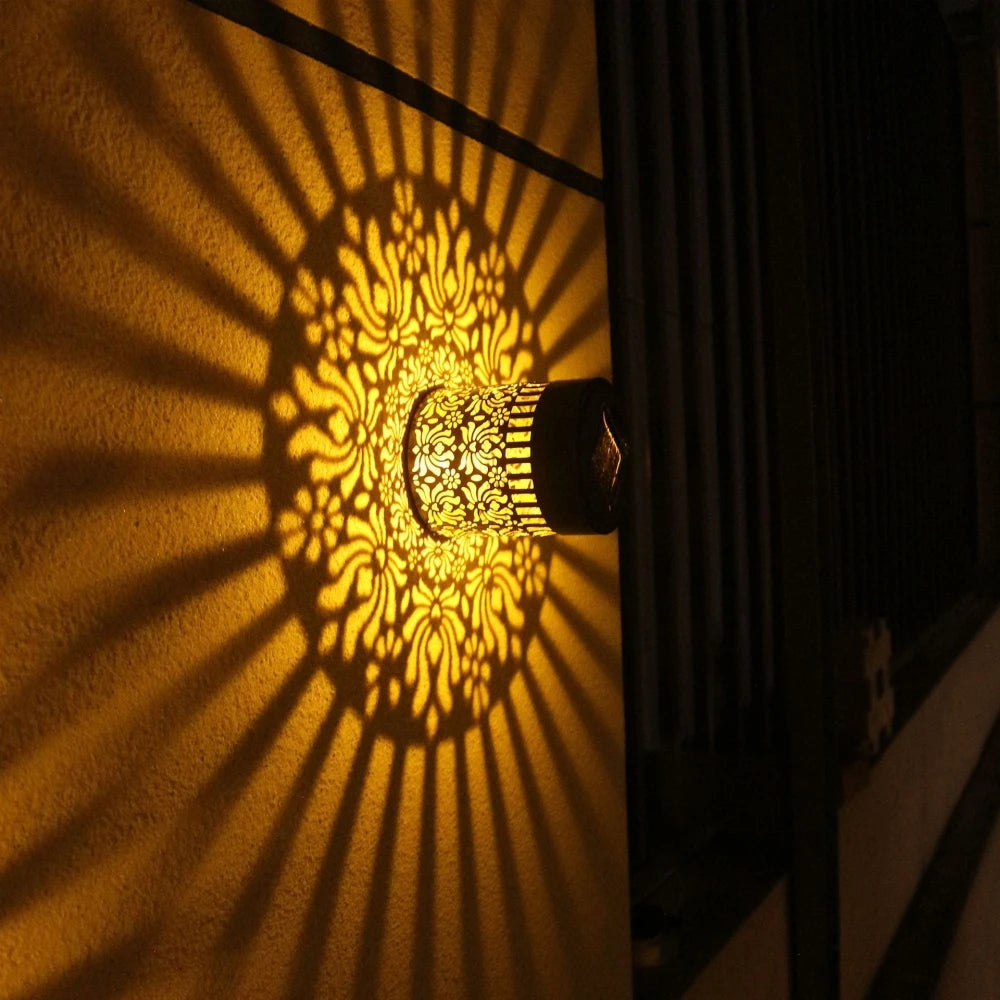 Solar Wandlamp met Pioenroos Patroon – IP65 Waterdichte Buitenverlichting - 
Gratis verzending in Nederland